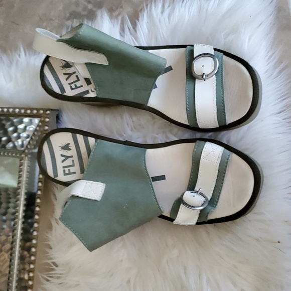 Fly London Sage Green White Platform Heel Wedges Fun Sandals - Picture 15 of 16